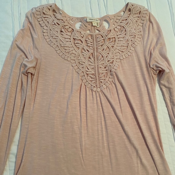 Meadow Rue Blush Crochet Top - Picture 1 of 2